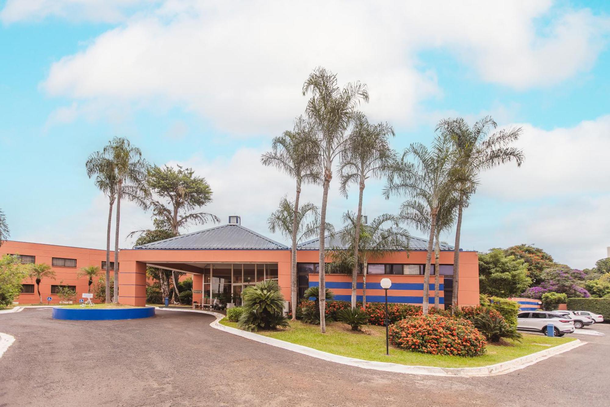 Hotel Golden Park Ribeirao Preto By Nacional Inn Esterno foto
